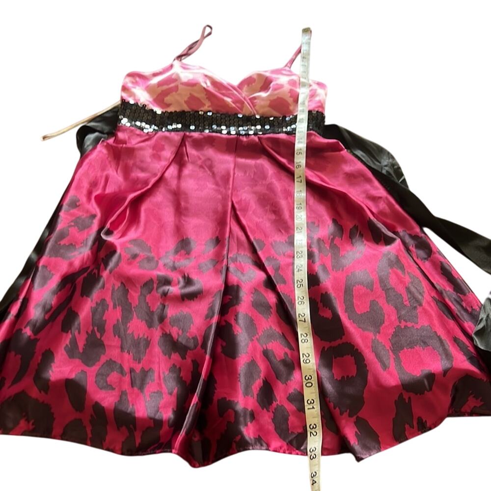 City Triangles Juniors Size 3 Pink Satin Animal Print Special Occasion Dress - Picture 12 of 12